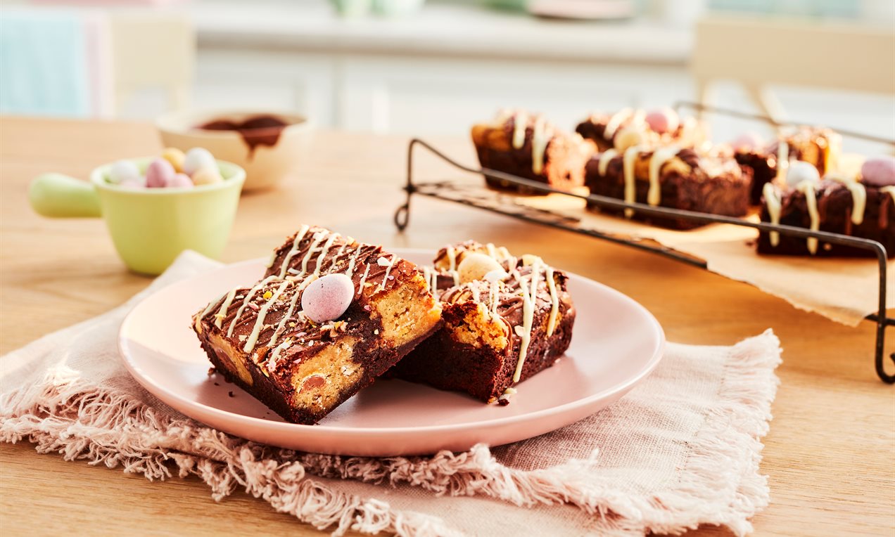 Mini Egg Brownie Recipe Dr. Oetker