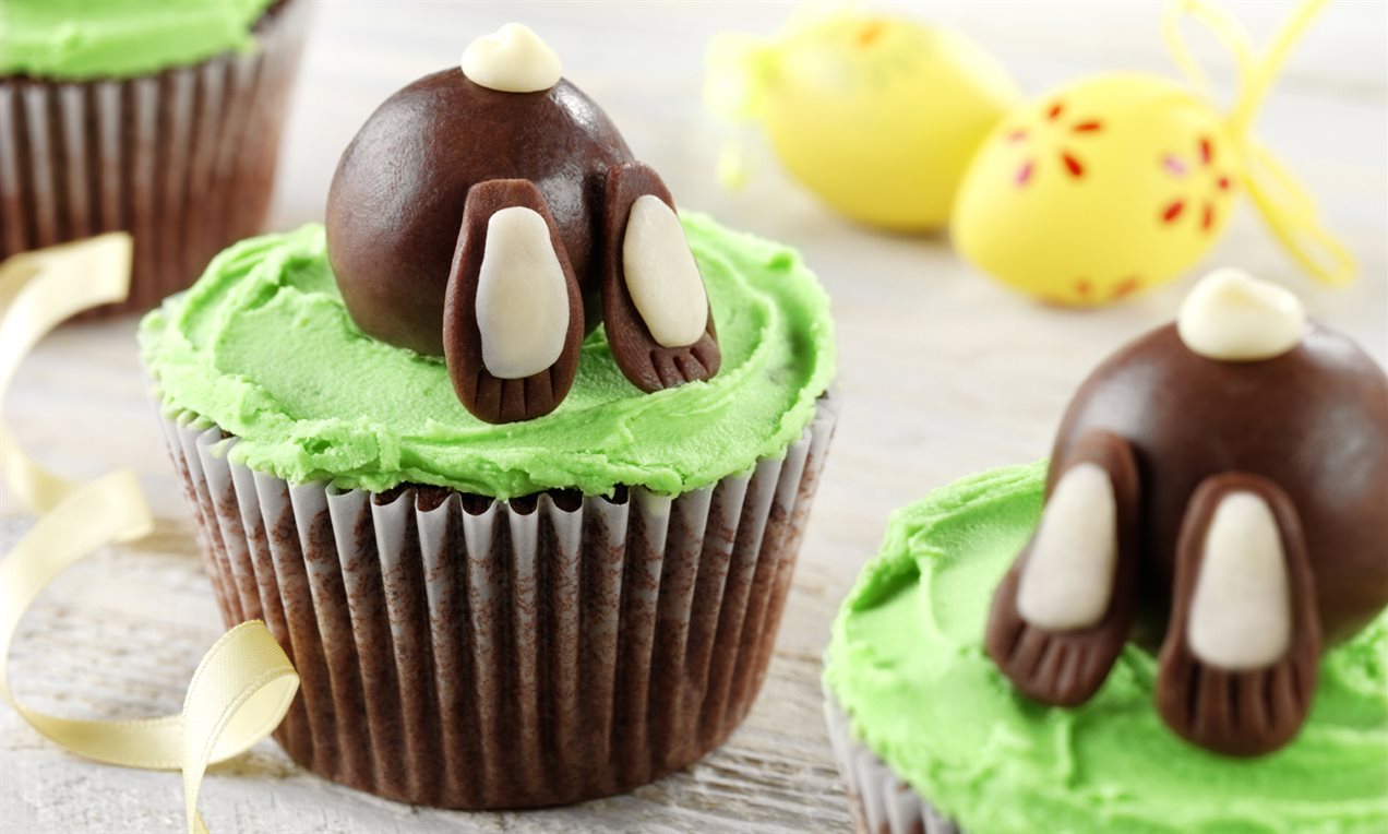 Bunny Butt Easter Cupcakes - Spend With Pennies