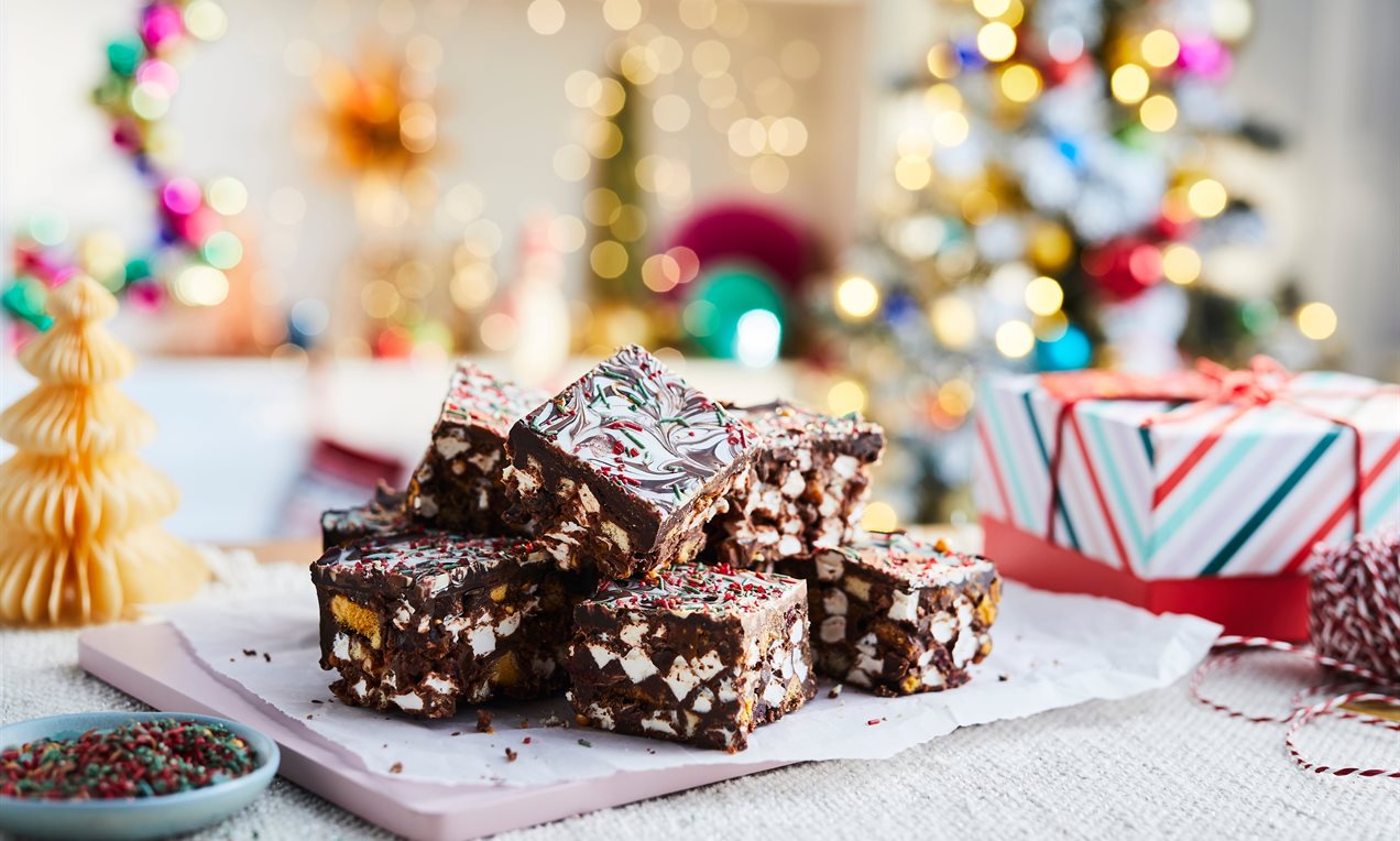Christmas Rocky Road Recipe | Dr. Oetker