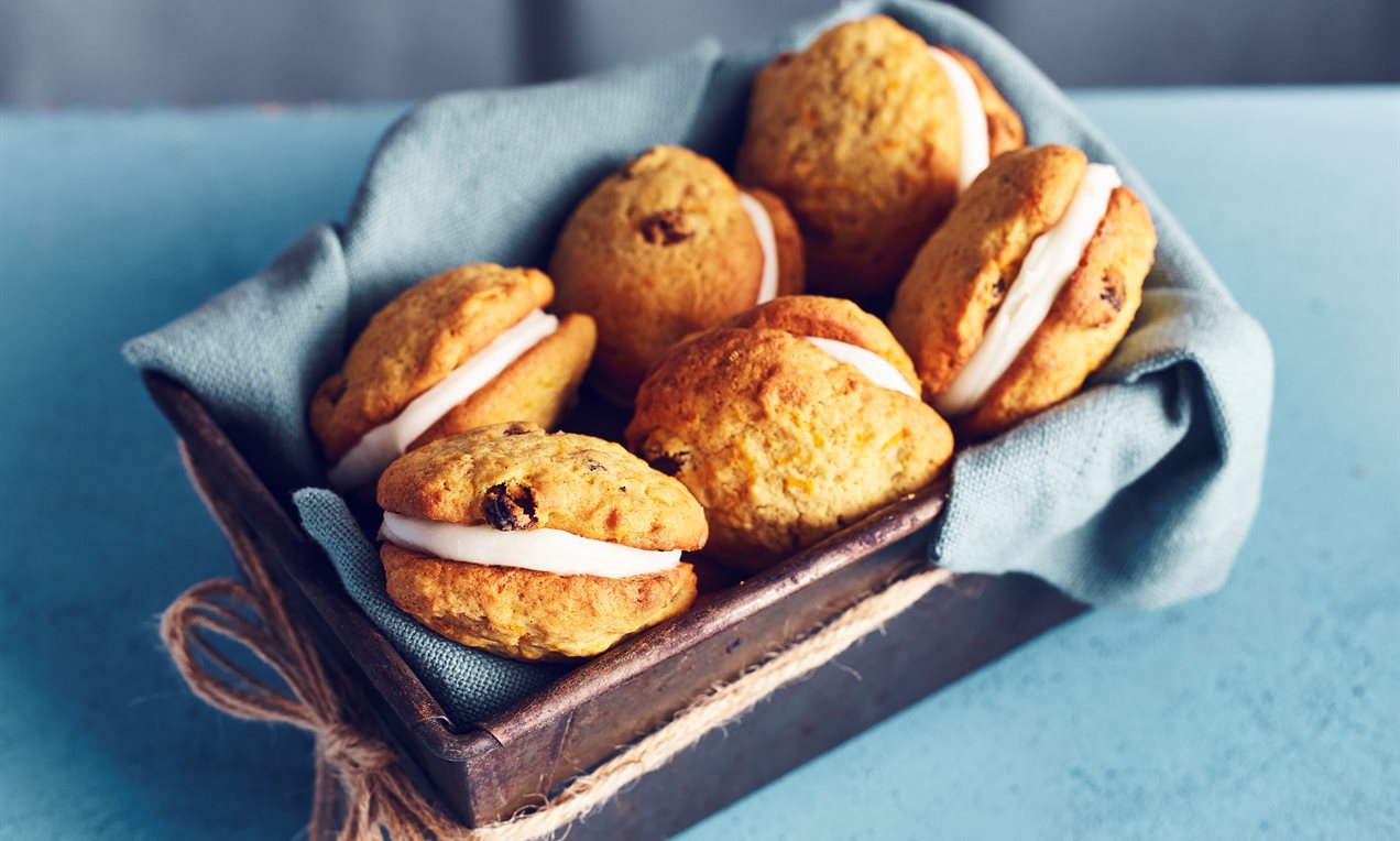 Carrot Cake Cookies Recipe | Dr. Oetker