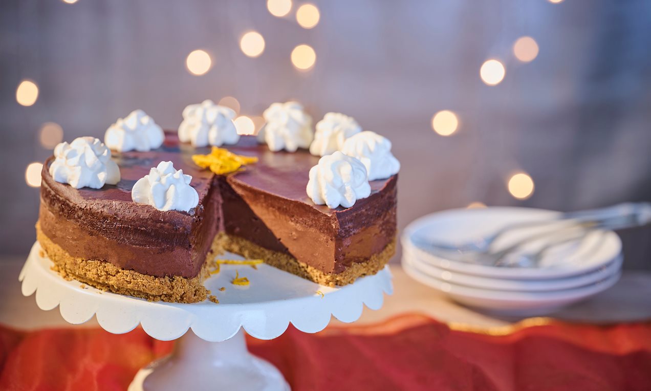 Vegan Chocolate Orange Cheesecake Recipe | Dr. Oetker