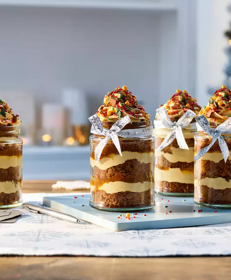 Holmegaard Christmas cake jars – find Christmas cake jars