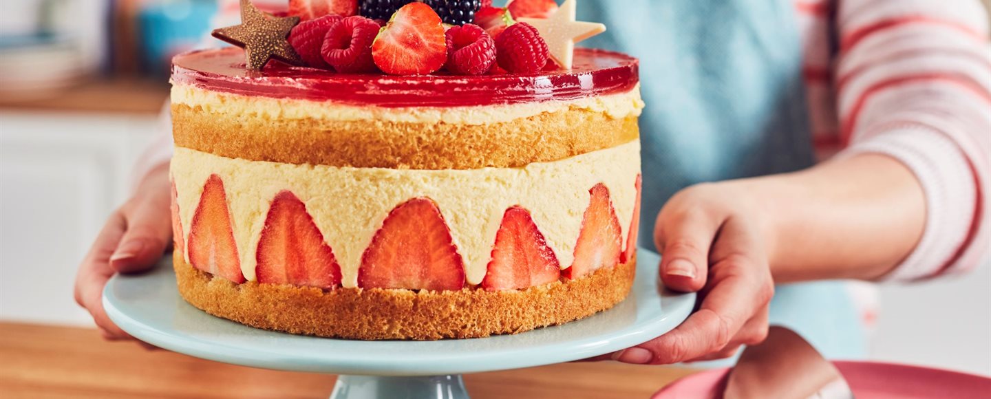 Strawberry Bundt Cake with Cream Cheese Glaze - I Scream for Buttercream