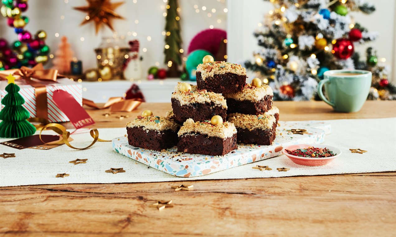 Mince Pie Brownies Recipe | Dr. Oetker