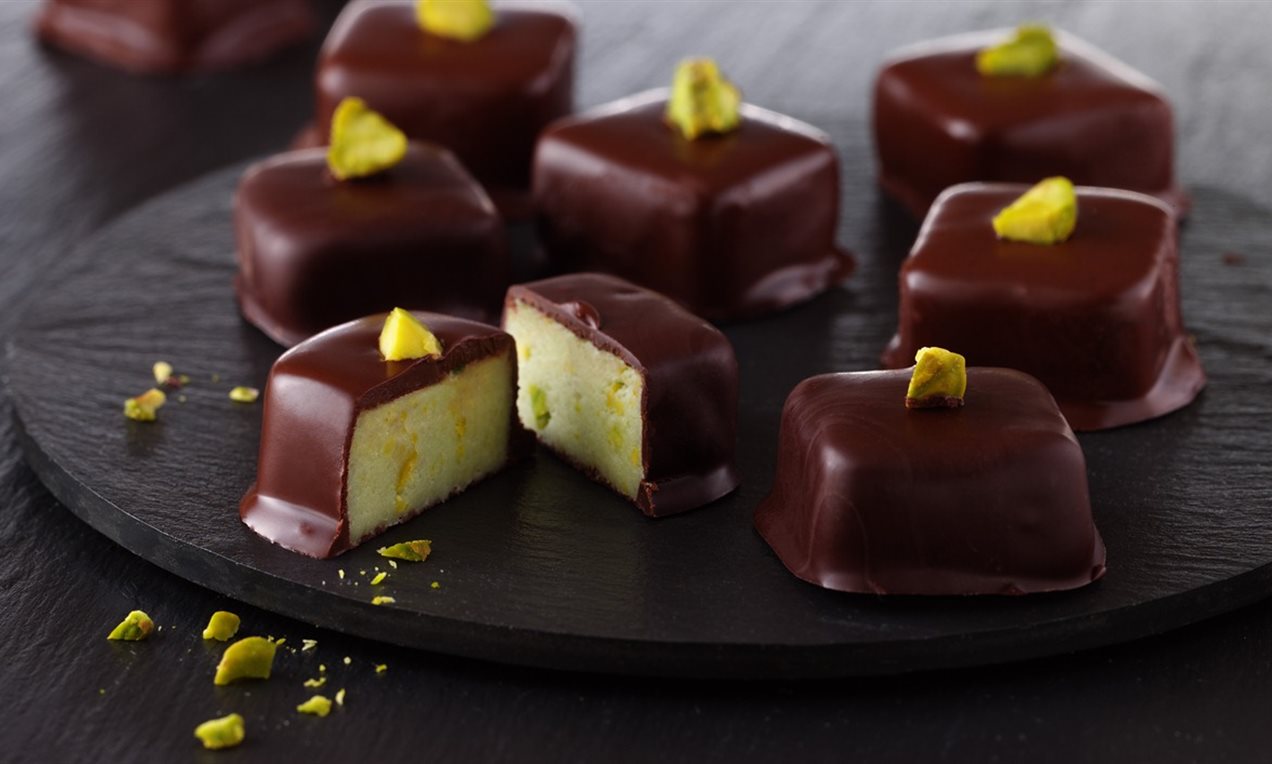 Pistachio Marzipan Chocolates Recipe | Dr. Oetker