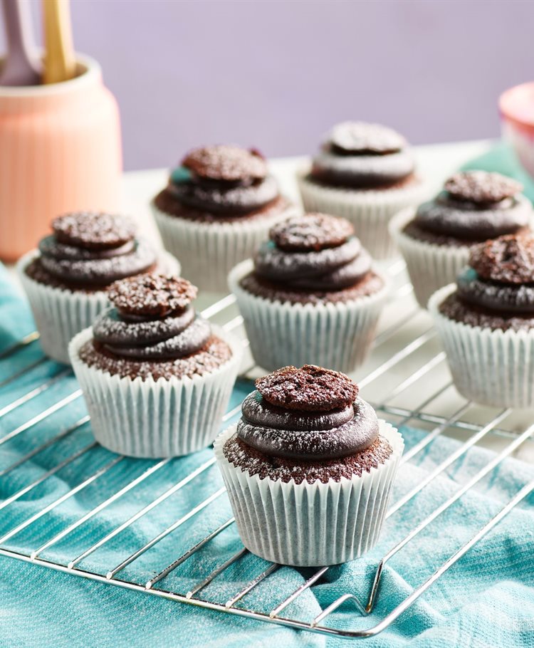 Easy Chocolate Cupcakes - Little Sunny Kitchen