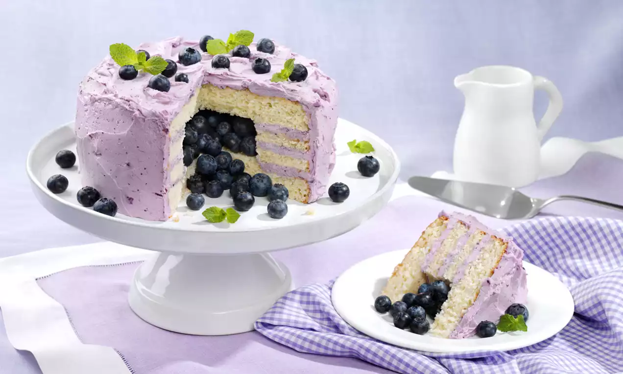 Lemon Blueberry Tier Cake – Afoodieaffair