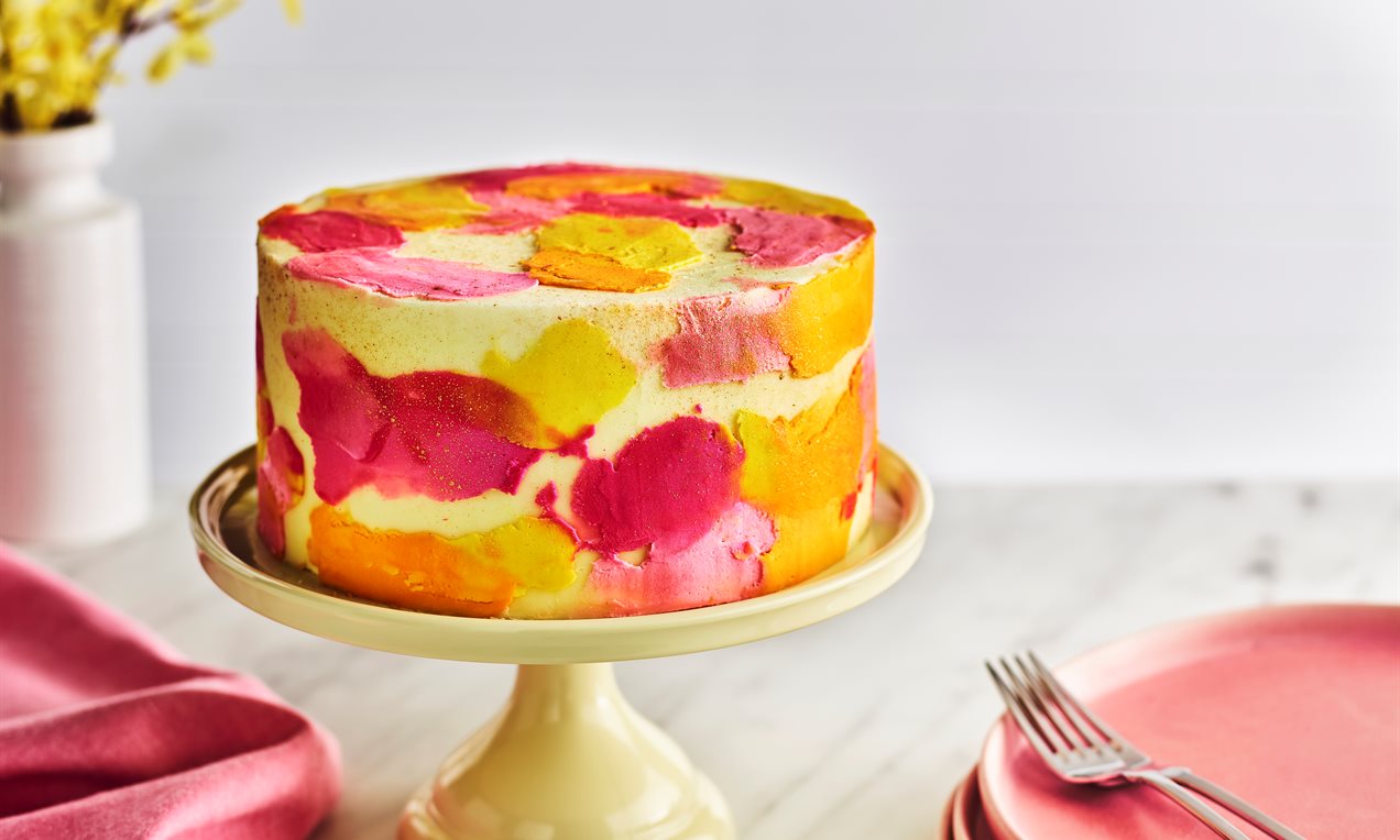Salted Caramel Watercolour Buttercream Cake Recipe | Dr. Oetker