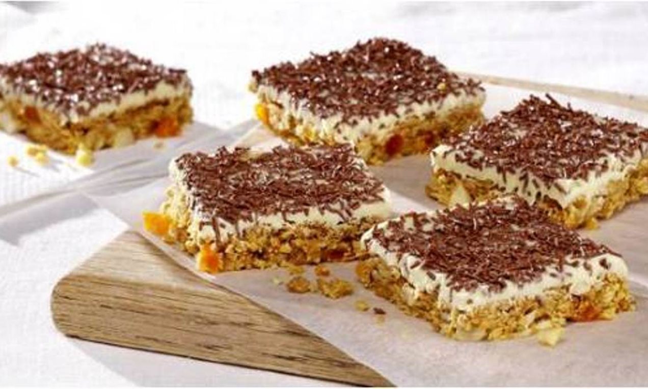 White Chocolate Tiffin Recipe | Dr. Oetker