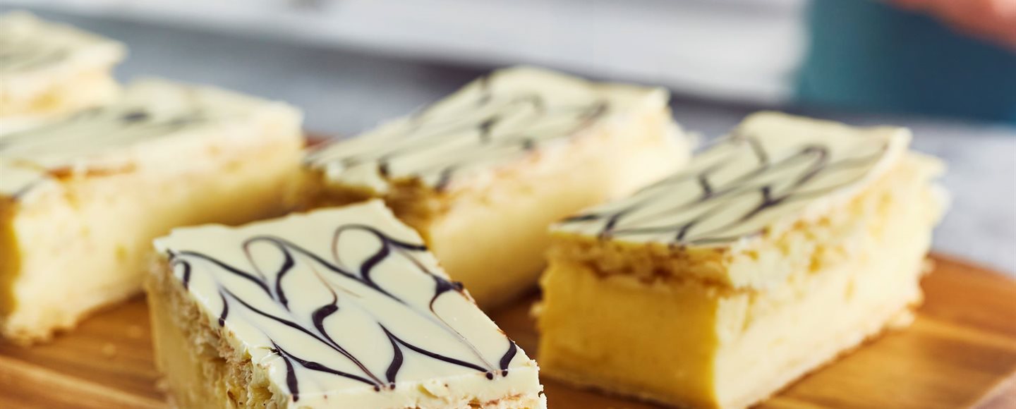 Vanilla slice cake - Nifla Kosher Catering Melbourne