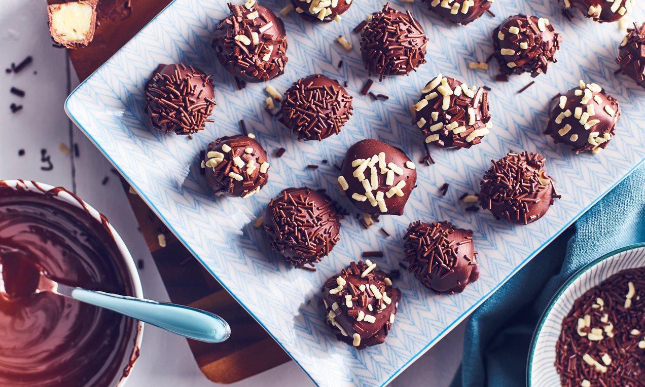 After Dinner Chocolate Truffles Recipe | Dr. Oetker