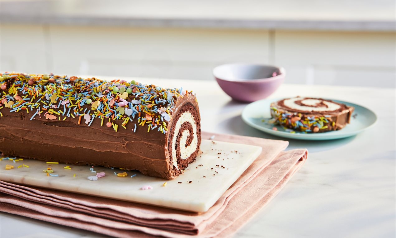 Easter Yule Log Recipe | Dr. Oetker