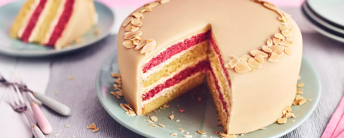 Strawberry Layer Cake Recipe