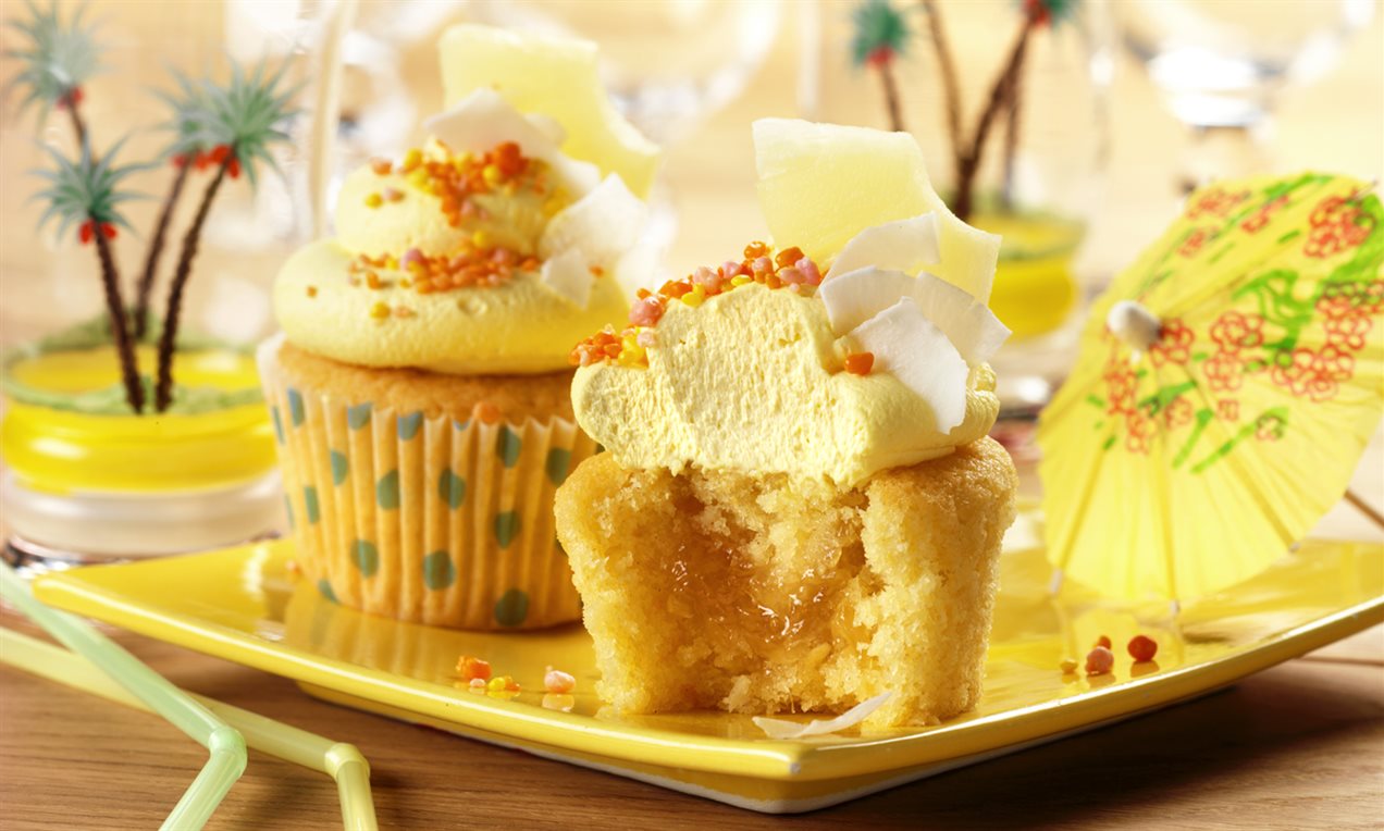 Pina Colada Cupcakes Recipe | Dr. Oetker