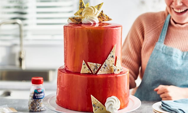 7 Cake Decorating Techniques Every Pastry Chef Needs to Know - Escoffier