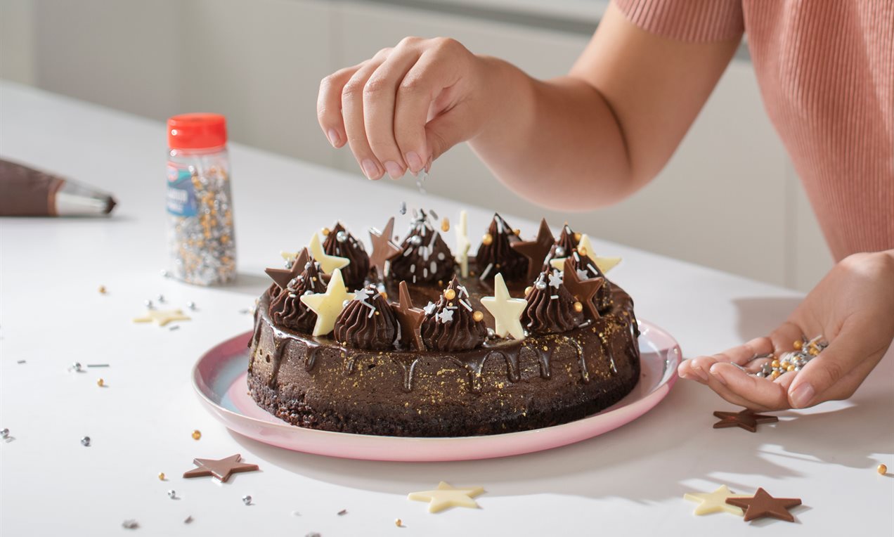 Chocolate & Hazelnut Cheesecake Recipe | Dr. Oetker